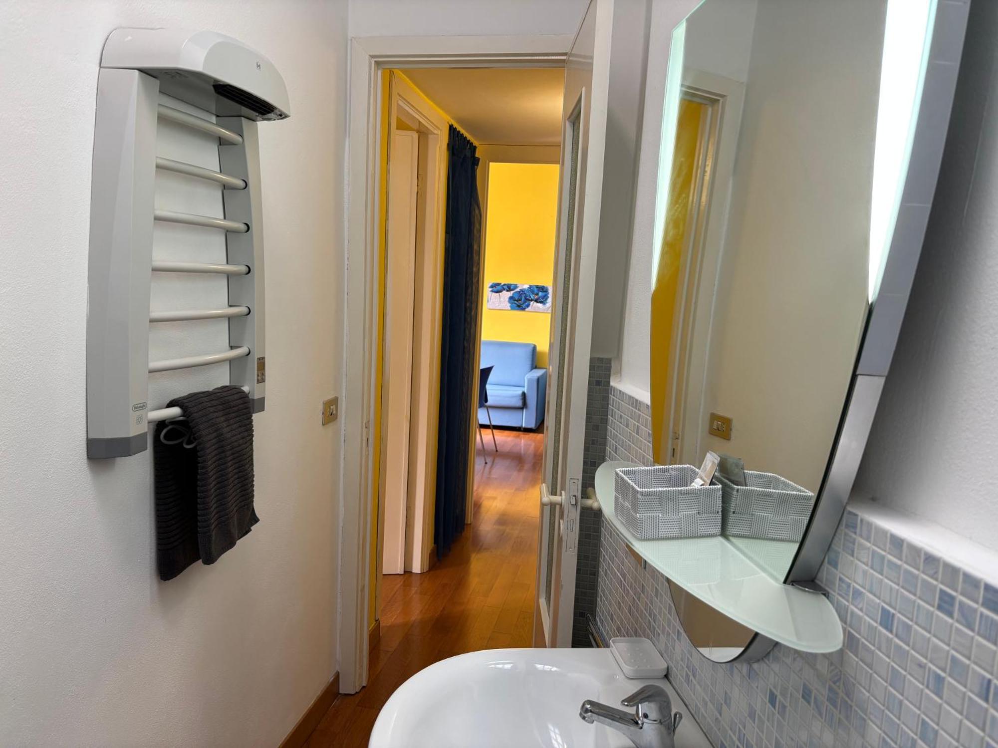 La Vespertina Bike&Sea Apartment Finale Ligure Luaran gambar