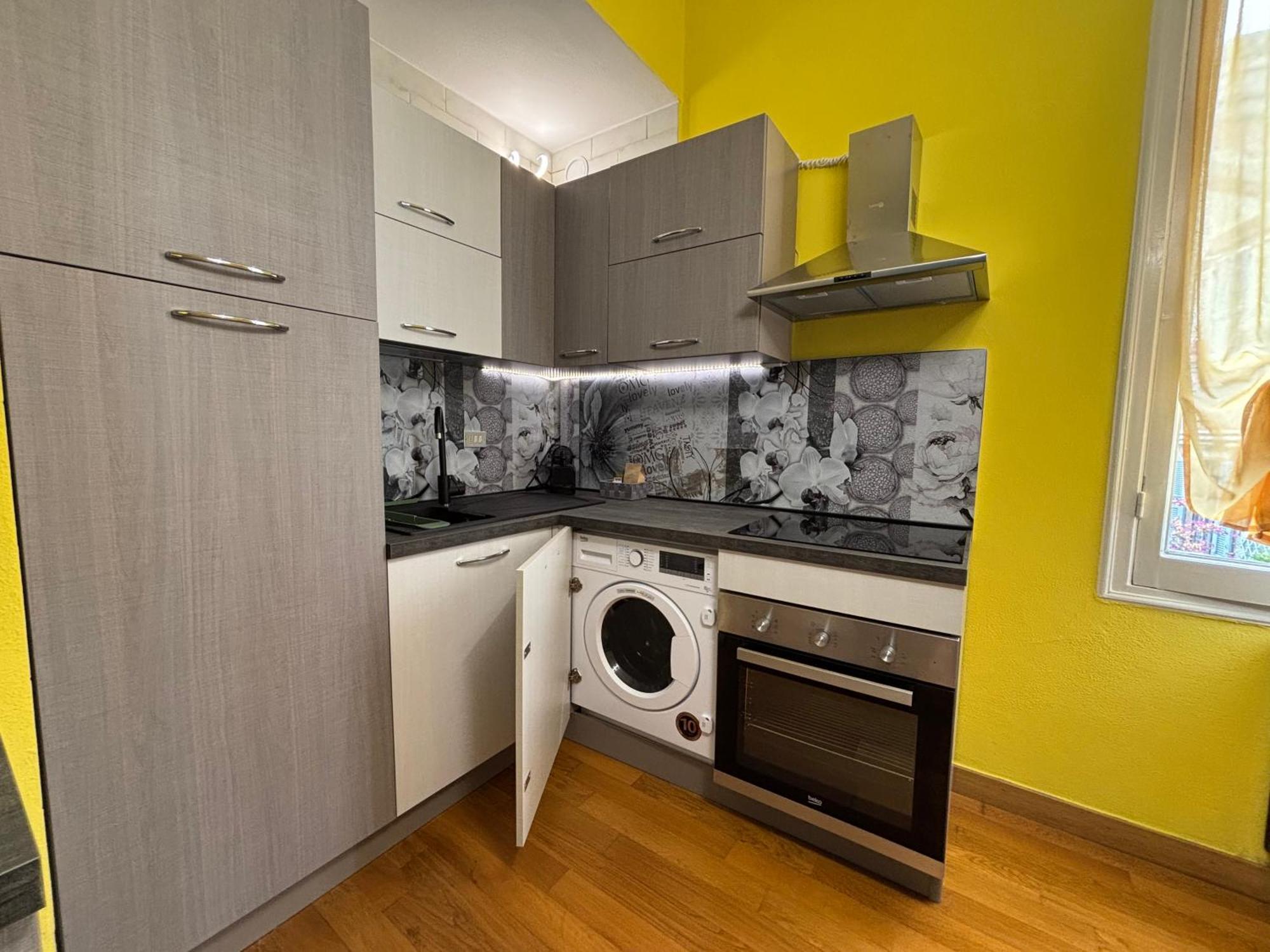 La Vespertina Bike&Sea Apartment Finale Ligure Luaran gambar